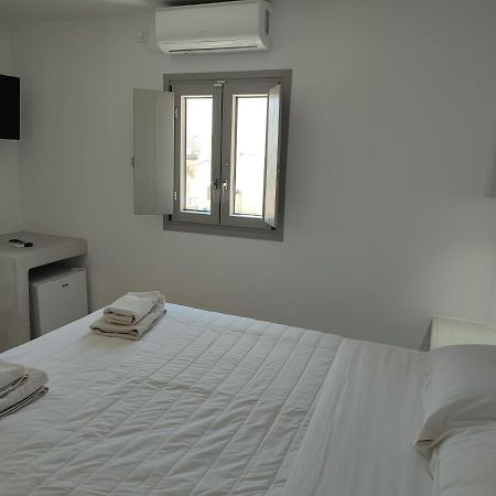 Fira Blue Dome Rooms Exterior photo